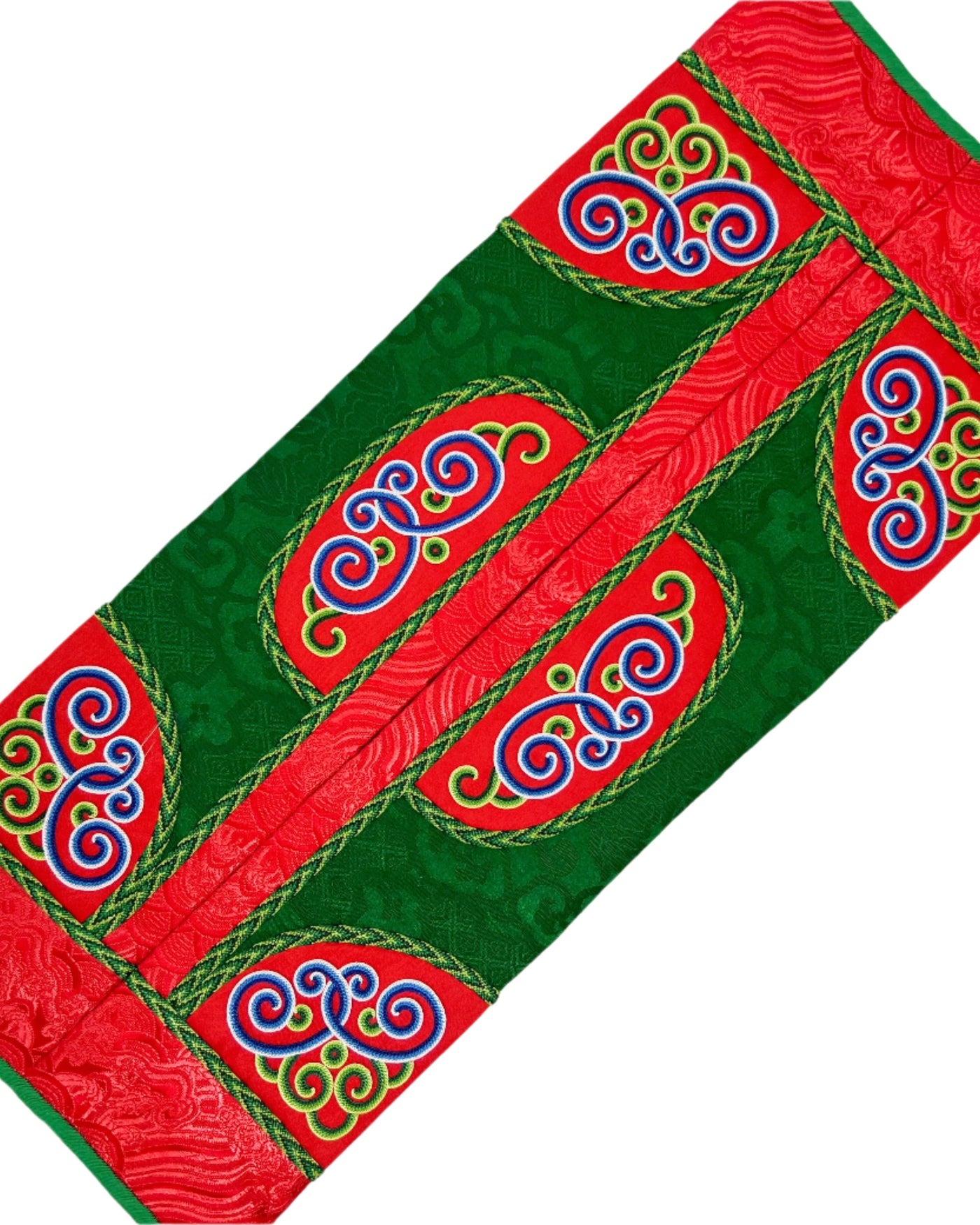 The Spiral pattern is intricately embroidered. The design is finished with fishbone stitching and decorated with a coin braid stitch on red and green dual tone silk.