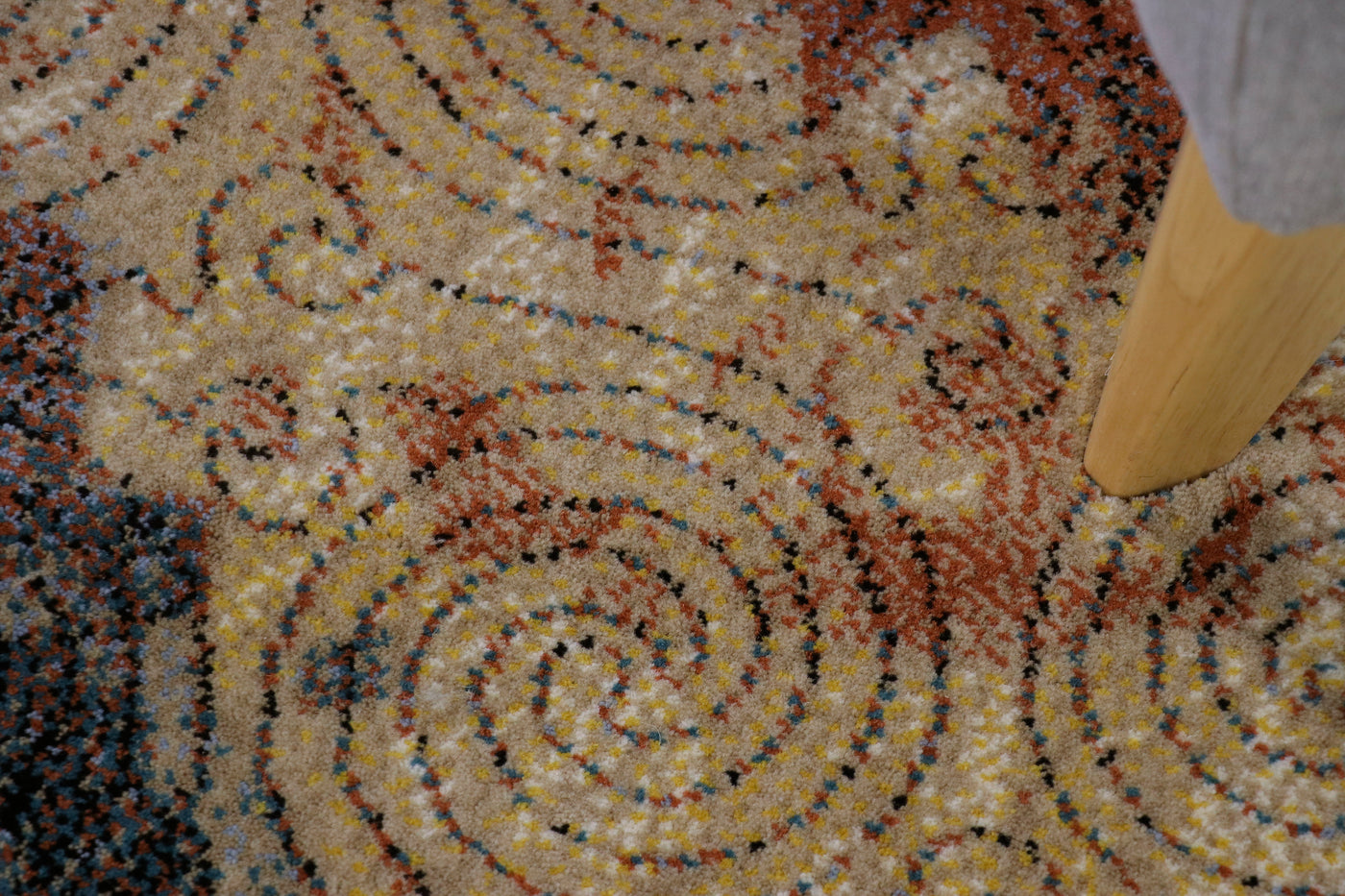 Abstract Multicolor Hunnu Carpet