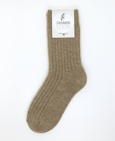 100% cashmere socks in beige, soft and luxurious, made in Mongolia.